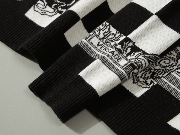 ブランドセーター着用イメージ